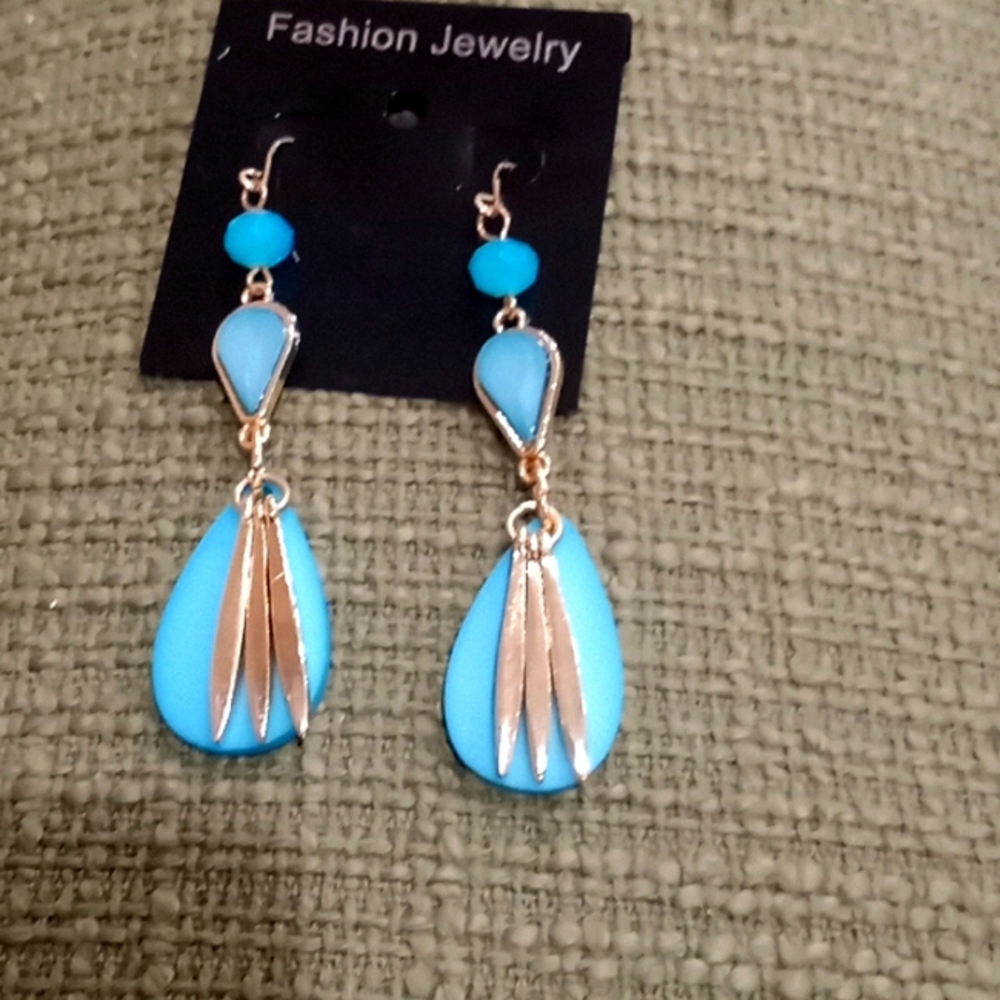 Fashion earrings by Gennaro